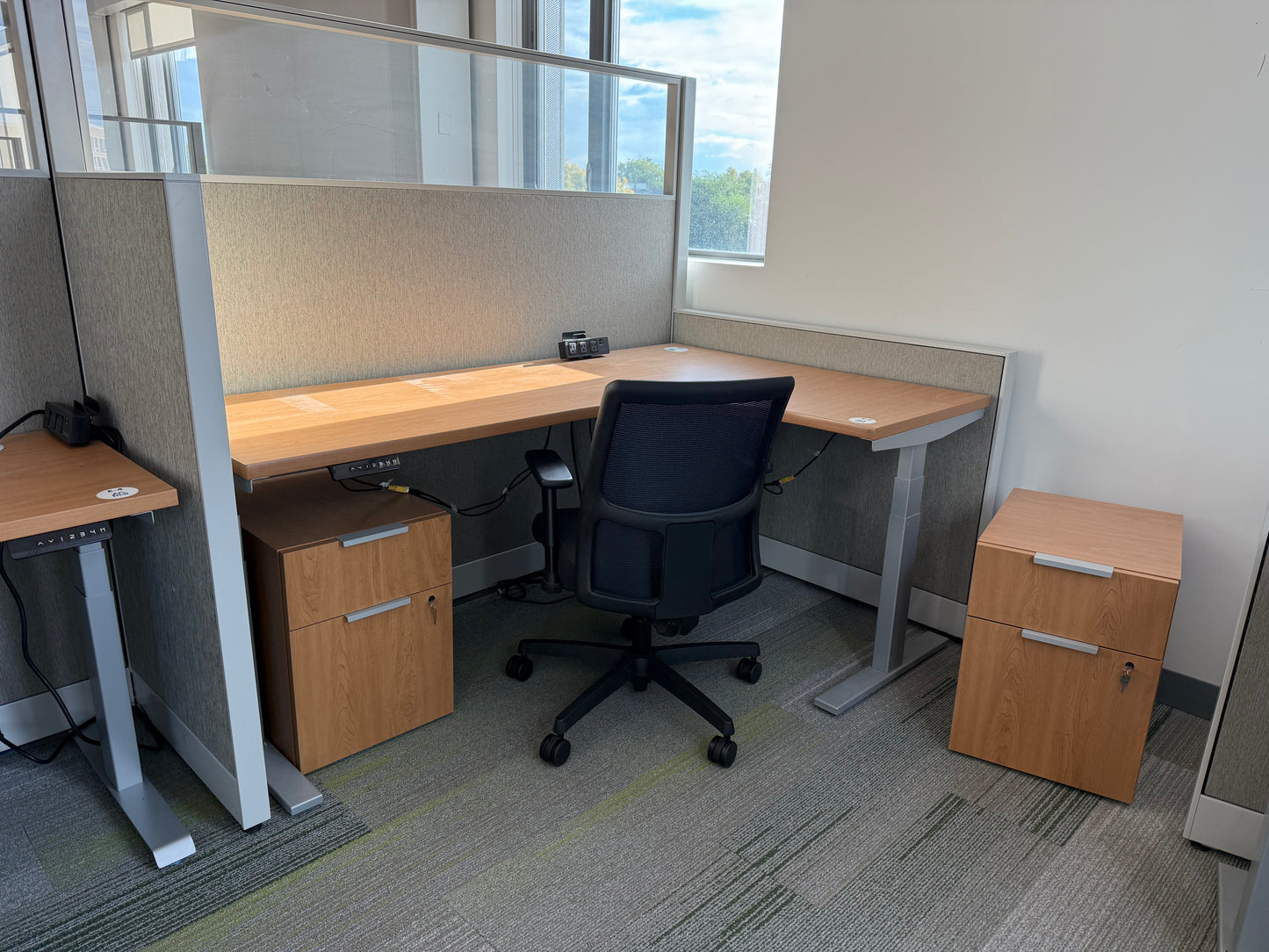 Hon Workstations w/ Electric Adjustable Desk 70+ Available