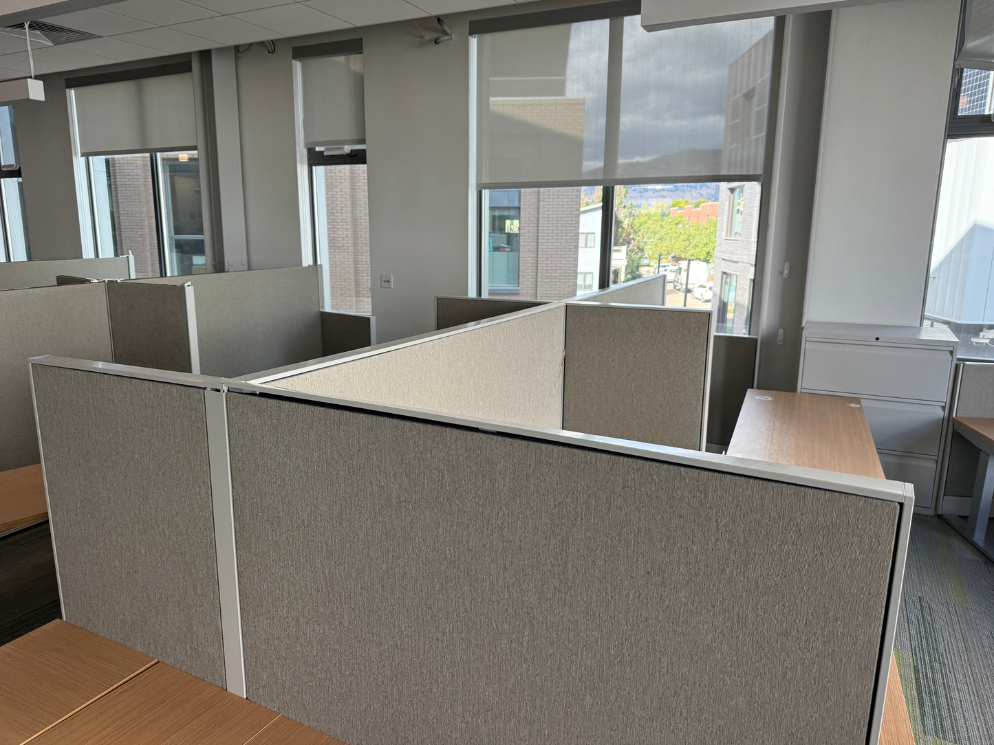 Hon Workstations w/ Electric Adjustable Desk 70+ Available