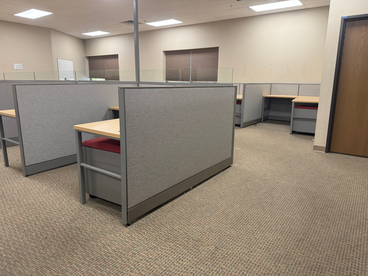 Allsteel Workstations 6x6' - 120 available