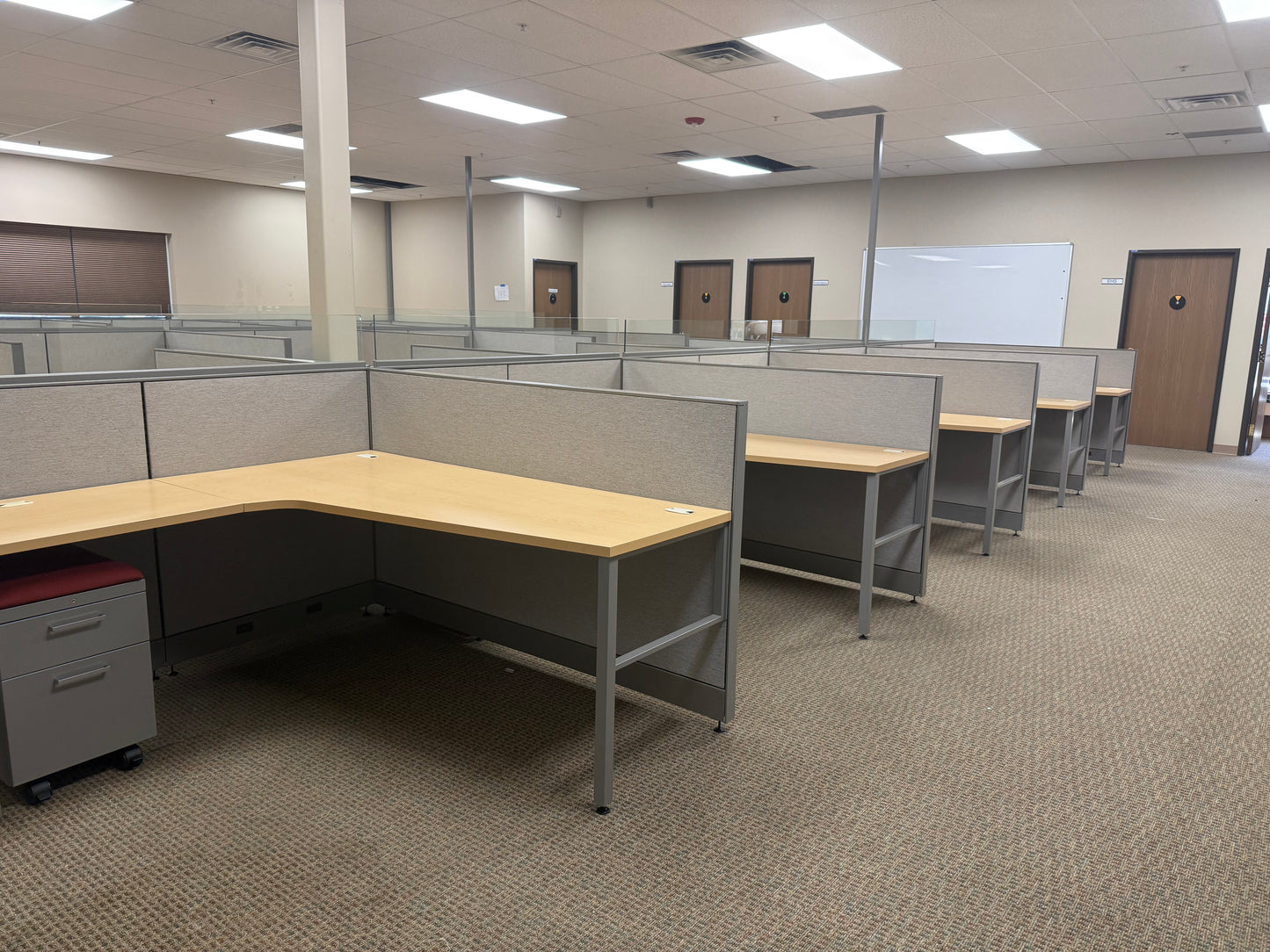 Allsteel Workstations 6x6' - 120 available