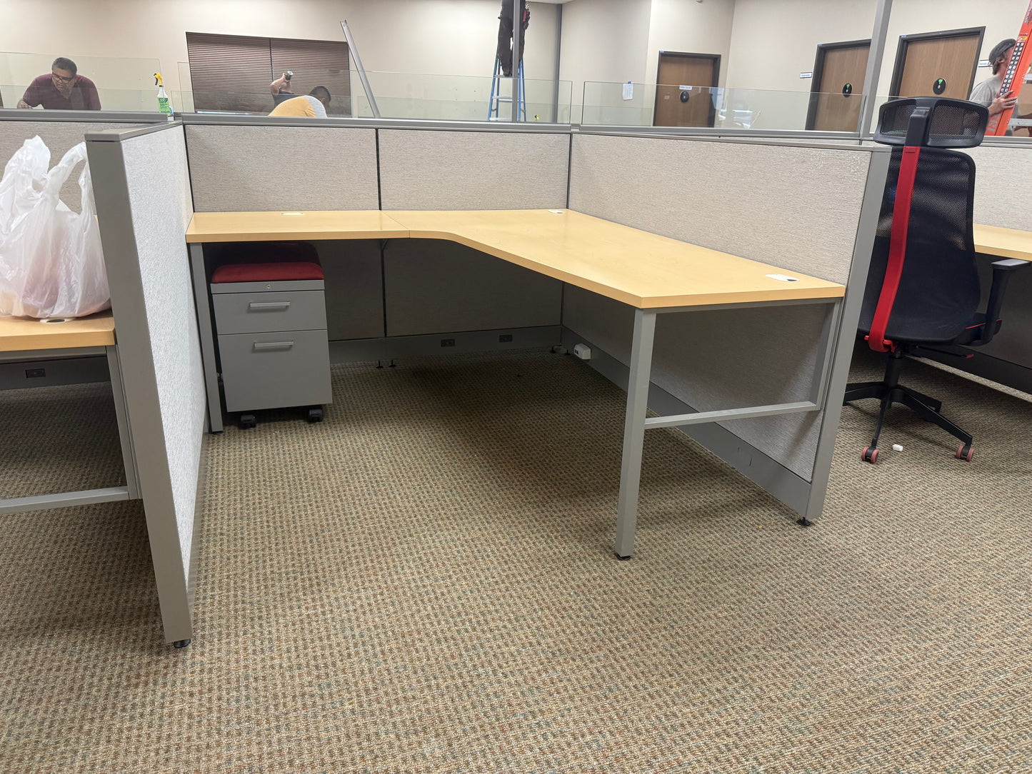 Allsteel Workstations 6x6' - 120 available