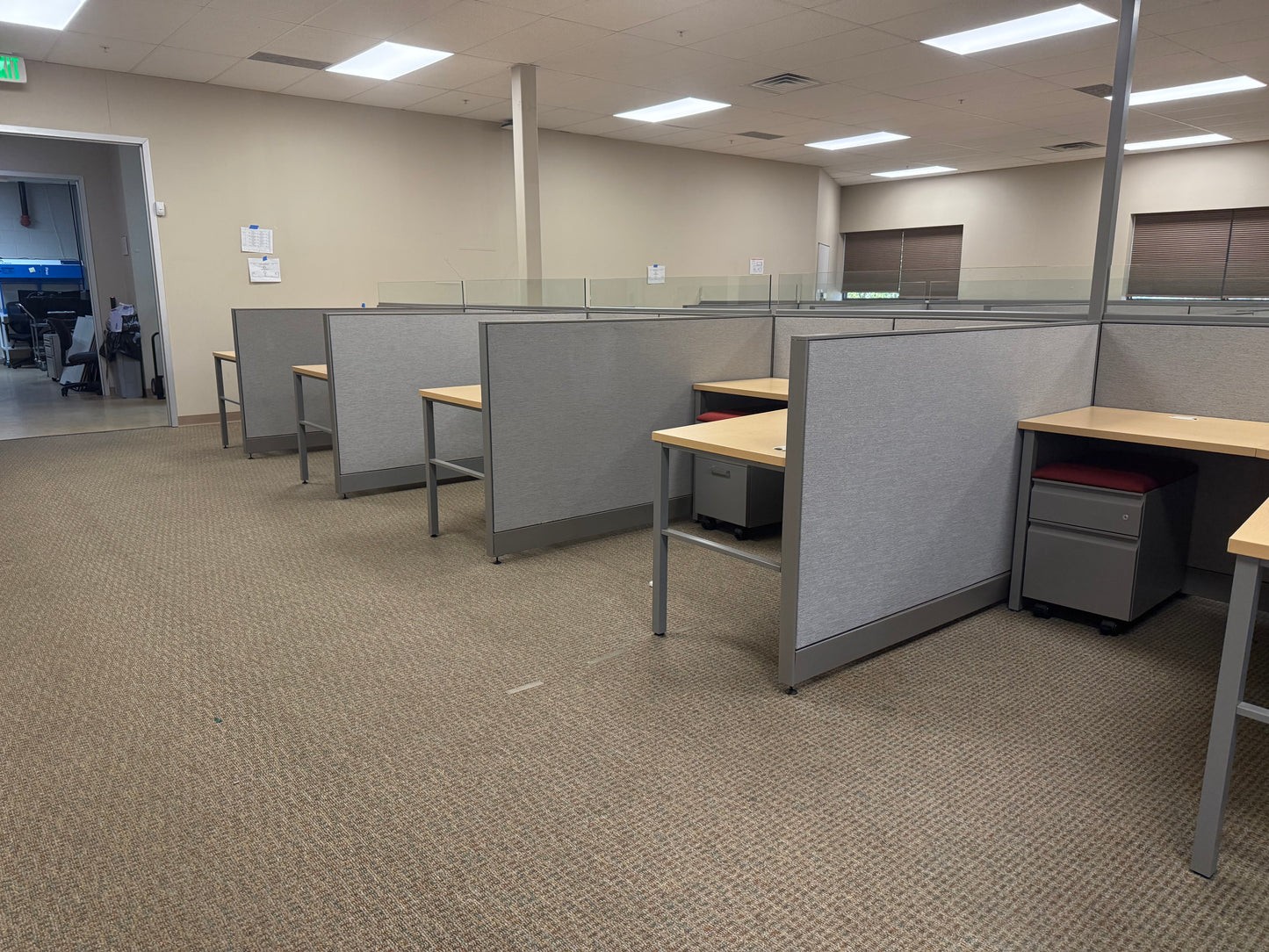 Allsteel Workstations 6x6' - 120 available