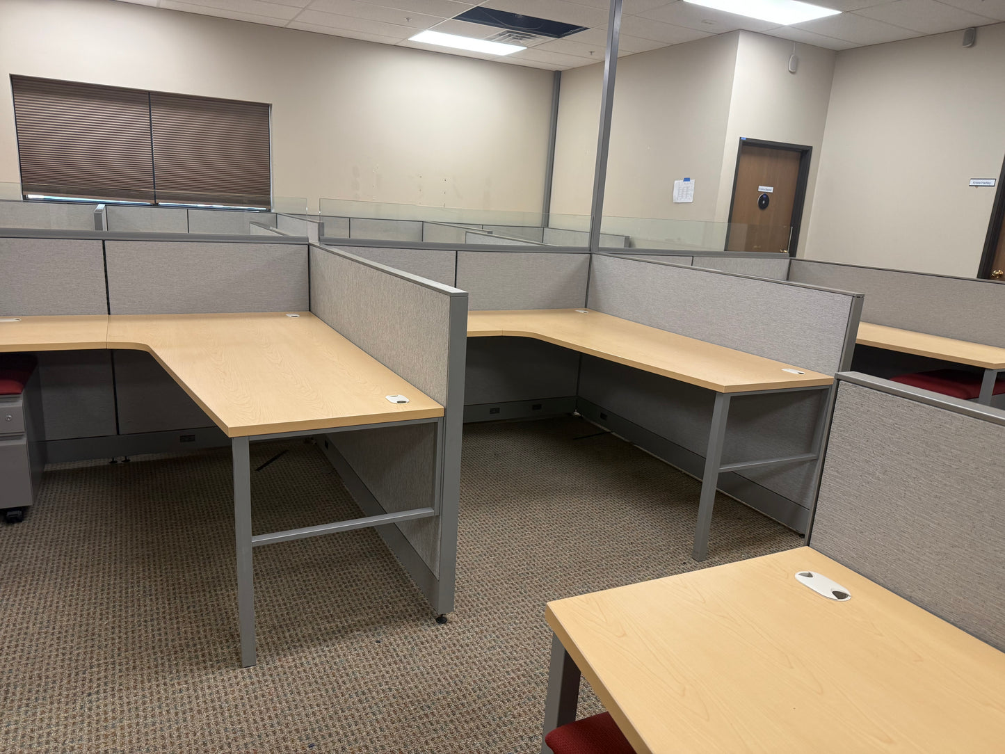 Allsteel Workstations 6x6' - 120 available