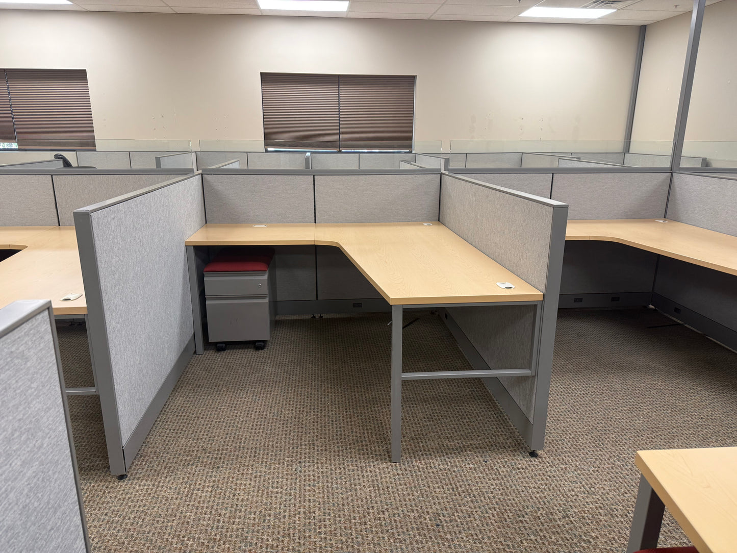 Allsteel Workstations 6x6' - 120 available