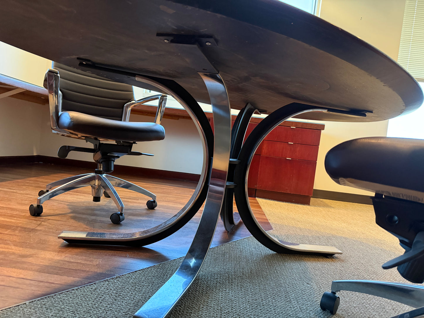Oval 78x48 Cherry Conference Table w/ 2 Global Accord Chairs