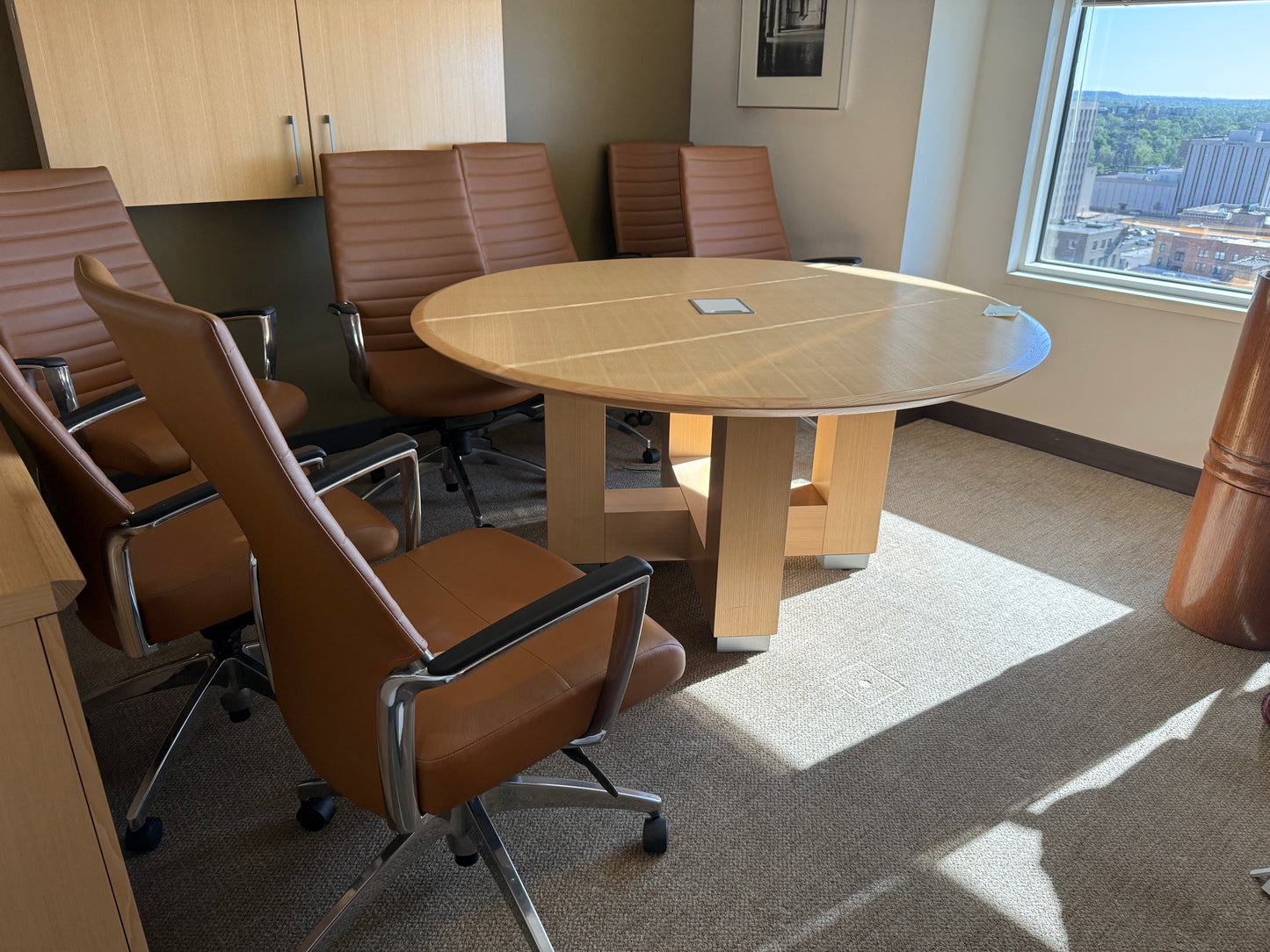 Steelcase 5' Round Maple Conference Table