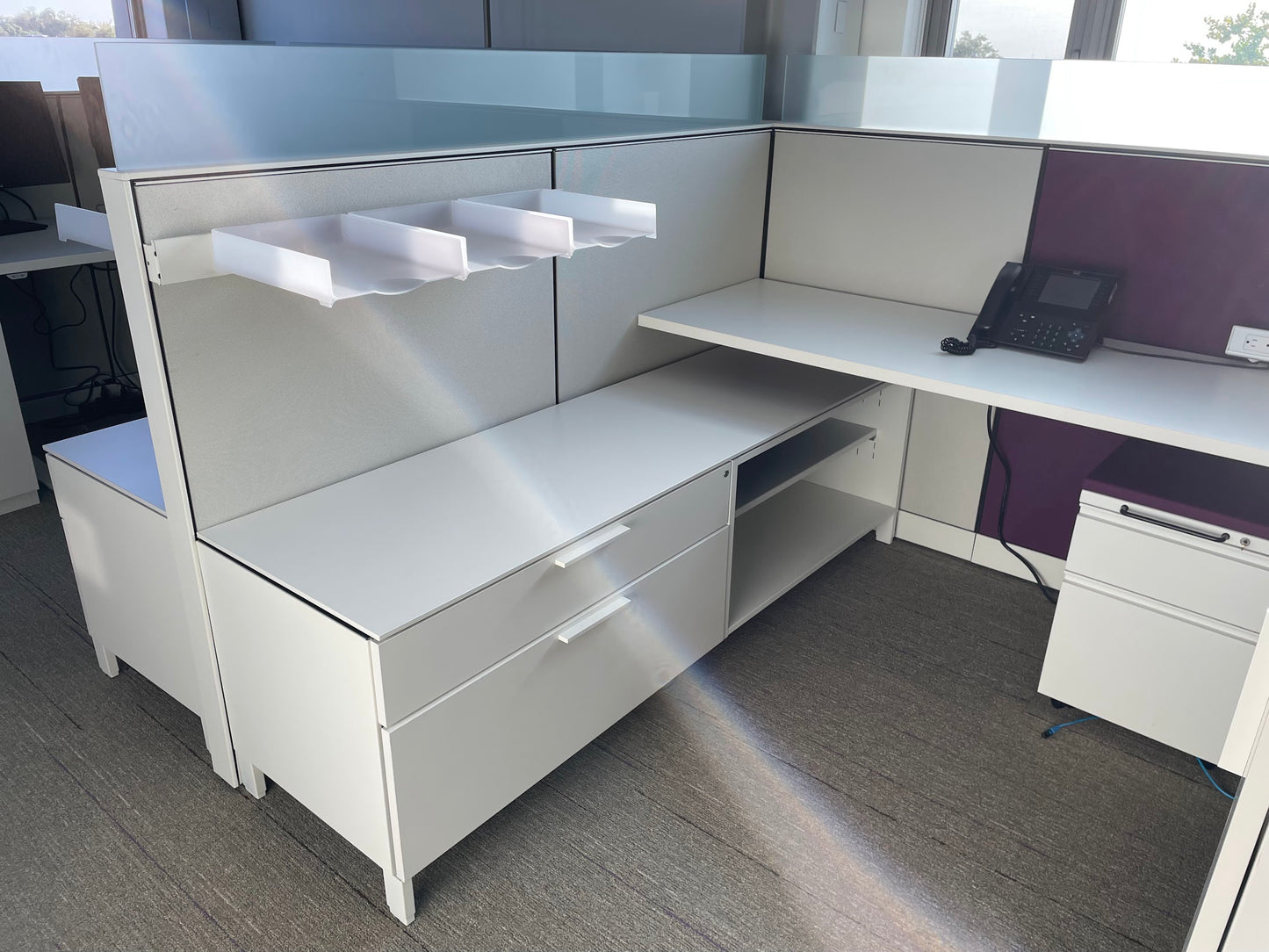 Load image into Gallery viewer, Picture of Herman miller canvas cubicle system with white and purple panels, frosted glass and drawers
