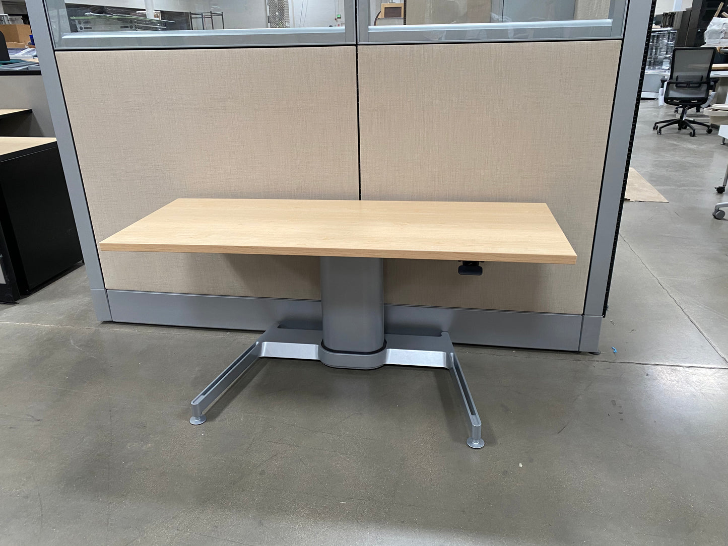 Steelcase Airtouch Adjustable Height Desk – LCOF
